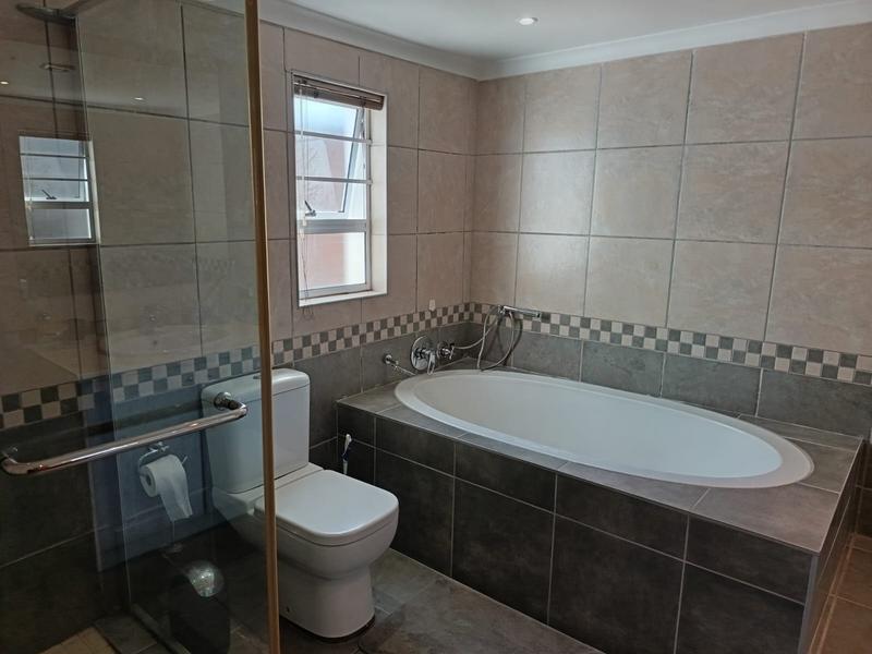 3 Bedroom Property for Sale in Newton Park Eastern Cape